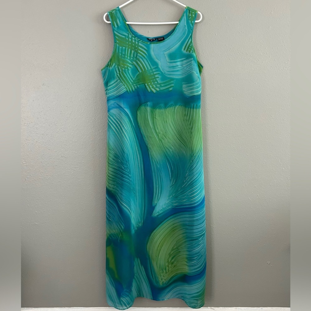 Nancy-K Blue Green Print Sleeveless Maxi Dress Size M Tie-Back Flowy Chiffon